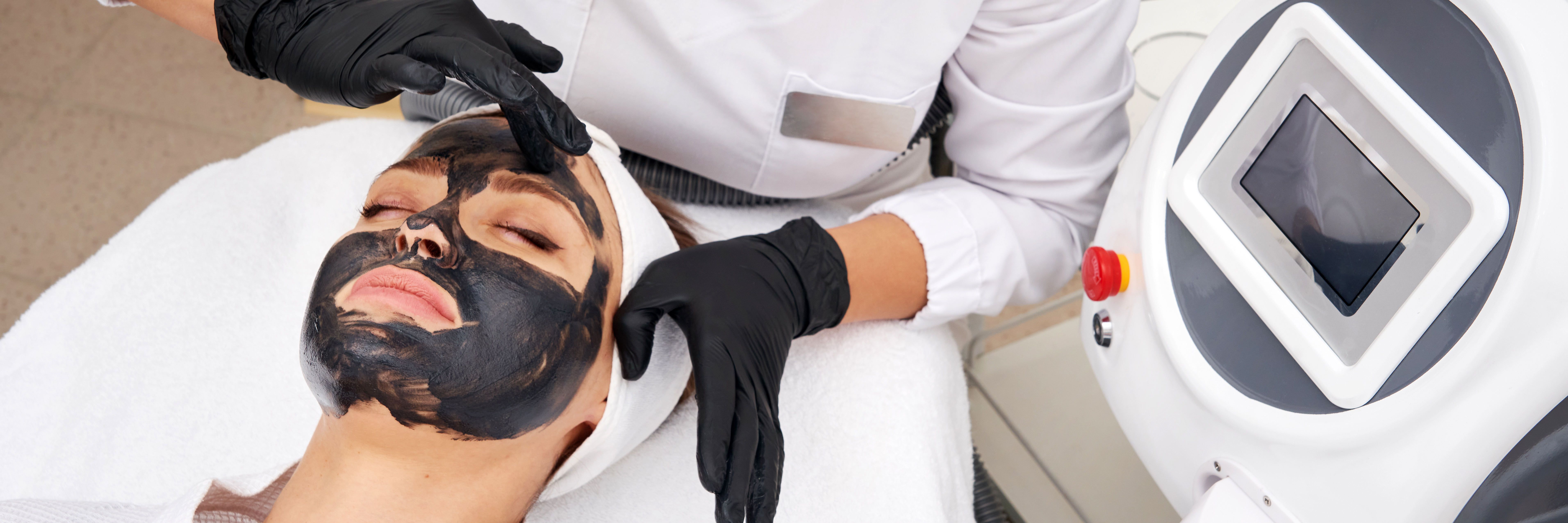 Carbon Laser Facial treatment for oily skin at Purple Aesthetic Center in Mira Road